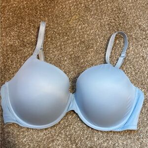 PINK Victoria's Secret Light Blue Smooth T-Shirt Bra